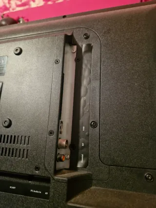 Pantalla TV Infinitton Negra