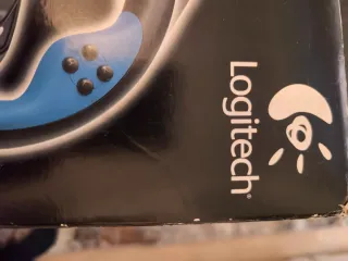 Volante Logitech Driving Force PS2