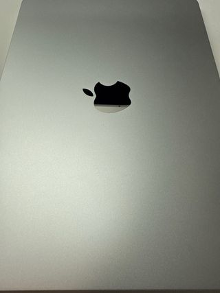 MacBook Air M2 13.6 Plata