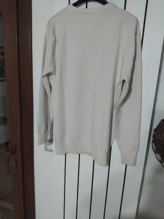 Maglioncino beige con strass