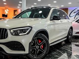 Mercedes-Benz GLC 220D AMG