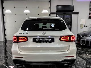 Mercedes-Benz GLC 220D AMG