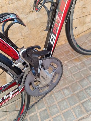 Bicicleta de carbono R Goka