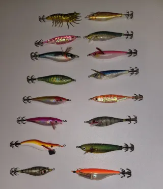 Lotes de poteras para calamar y choco