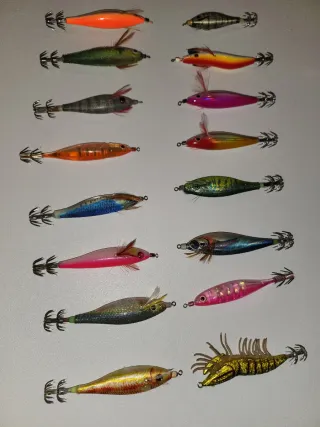 Lotes de poteras para calamar y choco