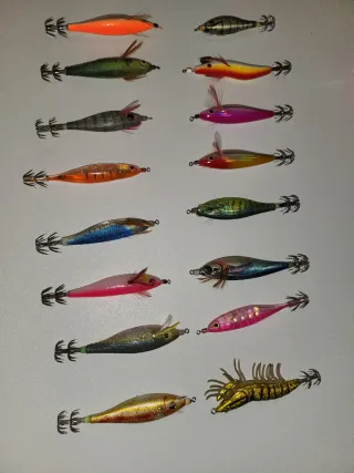 Lotes de poteras para calamar y choco