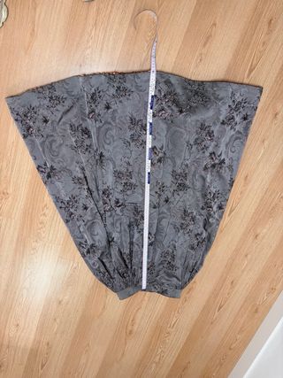 Traje de Fallera Gris y con detalles en Rosa