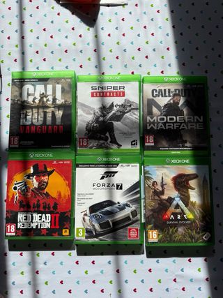 Xbox One S Blanca + 2 Mandos y juegos