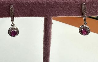 **Pendientes rubí de oro blanco 18K con diamantes, L 2.5cm