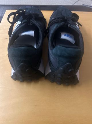 Zapatillas New Balance Niña Negras y Blancas