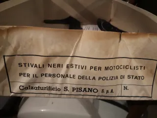 Stivali pelle neri motociclista polizia