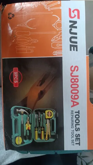 Maletín de herramientas 9 piezas