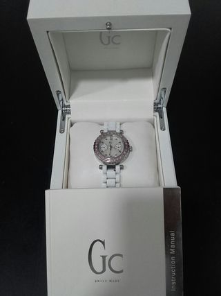 Reloj GUESS Collection Diver Chic 92000L1 Ceramica Mujer
