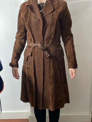 Abrigo largo de ante marrón Mango