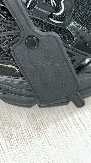 Off-White Be Right Back 43