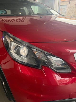 Peugeot 2008 1.6 120CV Allure