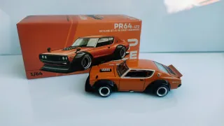 Pop Race Nissan Skyline GT-R V8 Drift 1/64