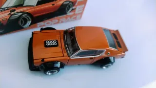 Pop Race Nissan Skyline GT-R V8 Drift 1/64