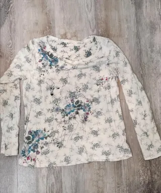 Pijama Oysho Talla L Estampado Floral y Cuadros