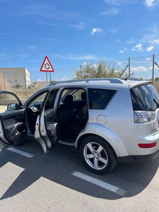 Mitsubishi Outlander 2007