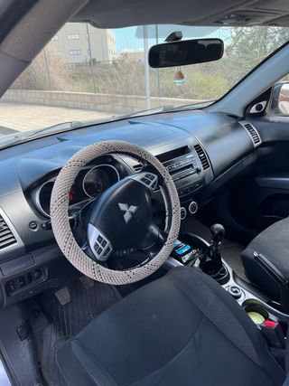 Mitsubishi Outlander 2007