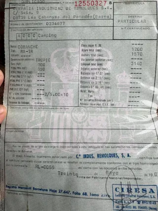 Remolque tienda adaptable carga con papeles