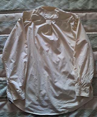 Camisa amarilla Pull&Bear