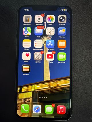 iPhone 11 Pro Max 64GB Plata