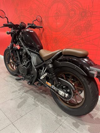 Honda Rebel 500 SP Negra