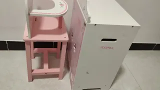 Trona y armario infantil rosa madera