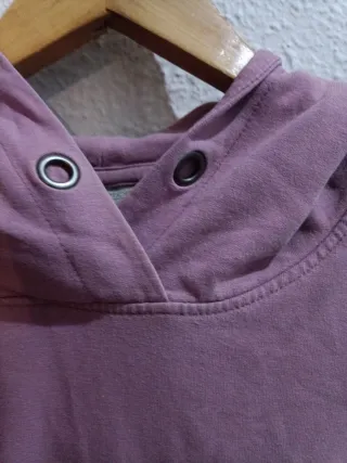 Sudadera rosa con capucha