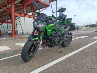 Kawasaki Z900 Full 125CV 2022 Extras