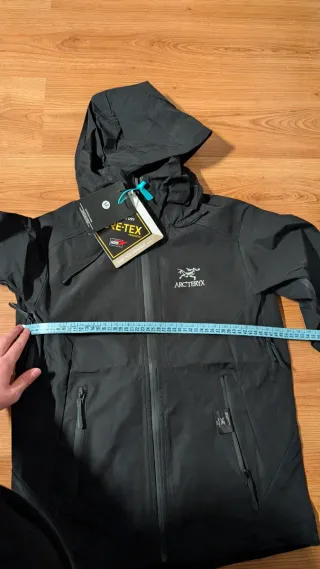 Chaqueta Arc'teryx Impermeable Negra