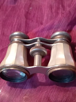 Prismáticos de teatro antiguos