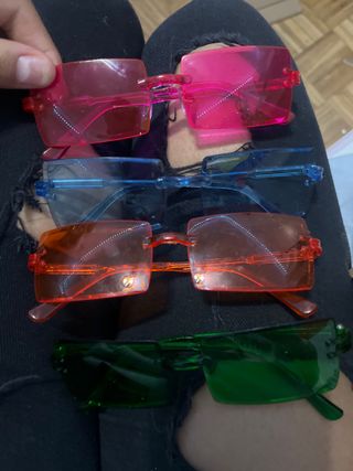 Gafas de sol de colores (pack 4)