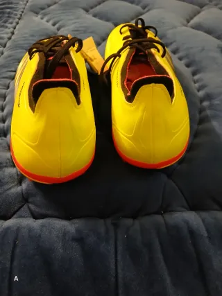 Zapatillas Adidas Predator League FG Amarillas