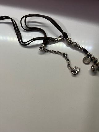 Collar Uno de 50 Plata y Piedras.