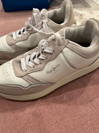 Zapatillas Pepe Jeans Blancas y beige