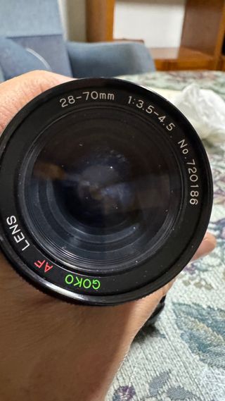 Objetivo Goko AF 28-70mm F3.5-4.5 Macro Zoom