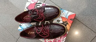 Zapato blucher charol granate talla 37