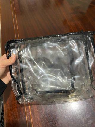 Lote 3 neceseres transparentes