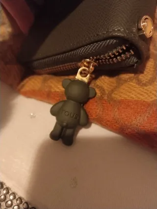 Cartera Tous verde con oso