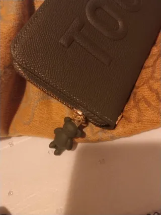 Cartera Tous verde con oso