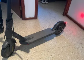 Patinete Eléctrico Xiaomi Negro