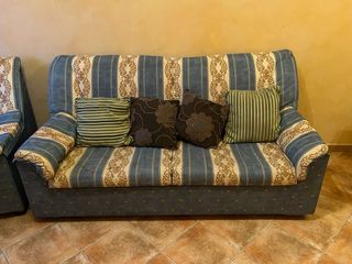 Sofá + sillón de tela azul en Torres de Cotillas