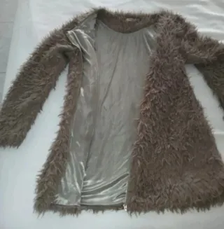 Abrigo de pelo marrón