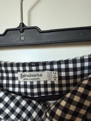 Falda xs y short cuadros talla 36