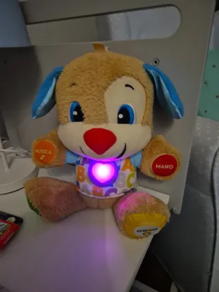 Peluche Fisher Price Canta y Aprende Perro.
