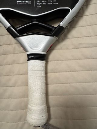 Pala Padel Nox AT10 2024