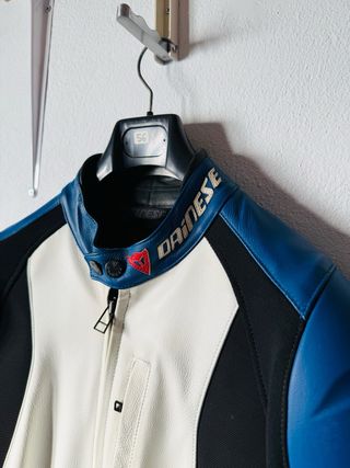 Mono Piel Dainese Azul y Blanco